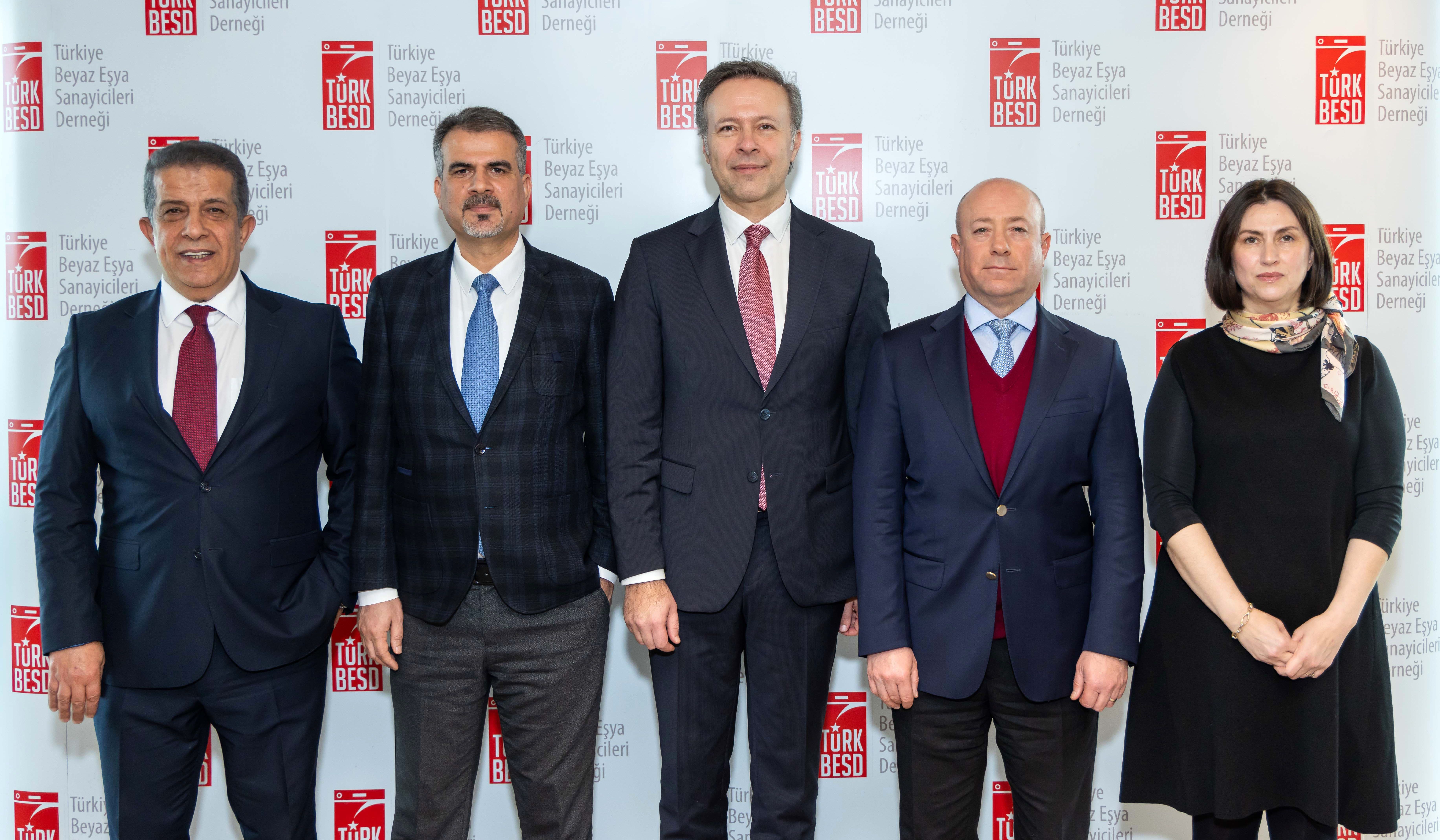 TÜRKBESD 2025 ilk yarı verileri: İhracattan Sonra İç Satışlar da Düşüşte