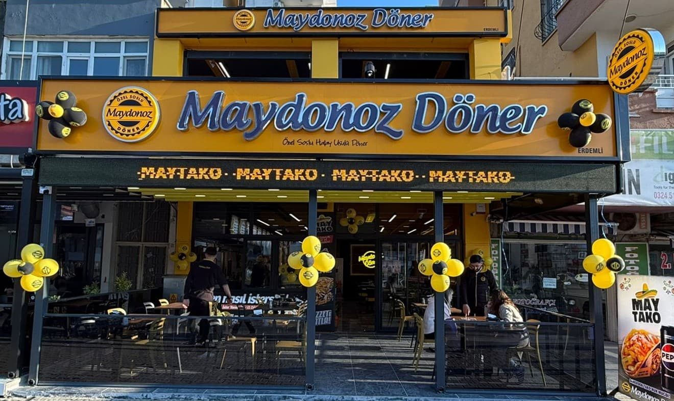 TMSF yönetimindeki Maydonoz Döner 27 şube açtı