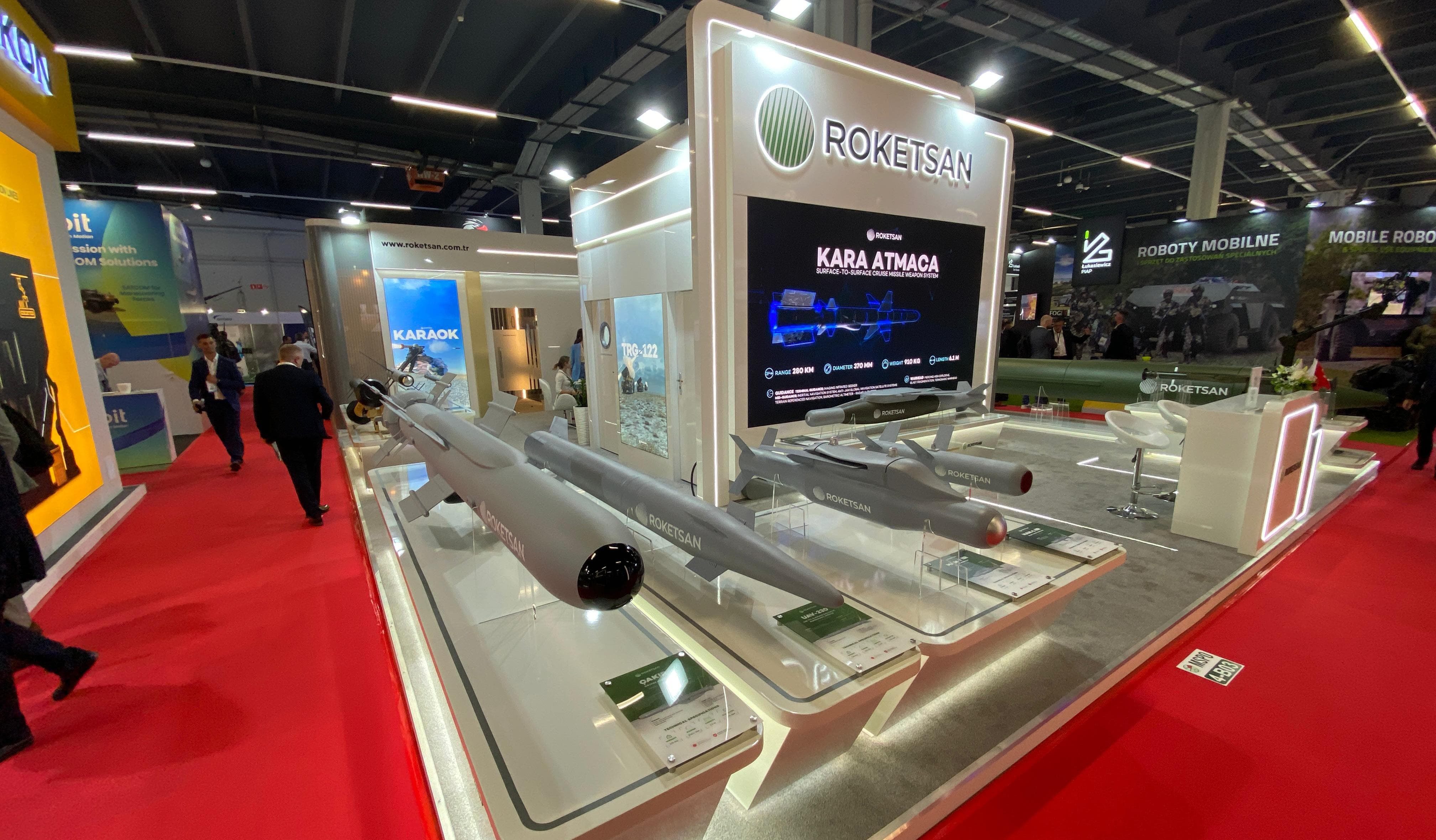 Roketsan, ileri teknoloji ürünlerini Polonya’da sergiliyor